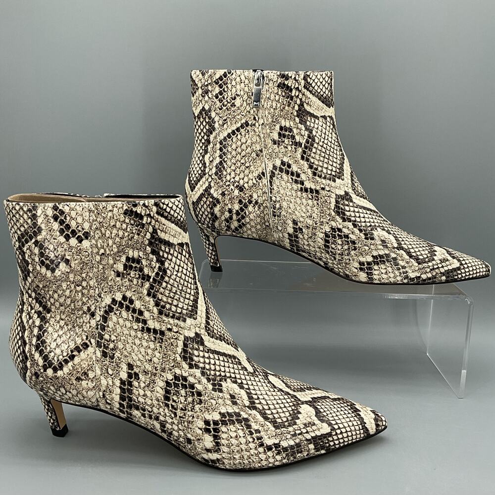 Marc Fisher Women’s Itzia Pointed Toe Dress Booties White Snake Size 9M
